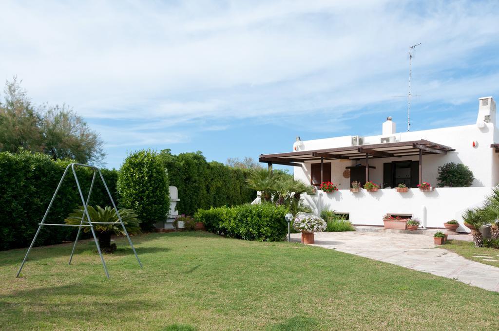 Casalmare Hotel Mola di Bari Buitenkant foto